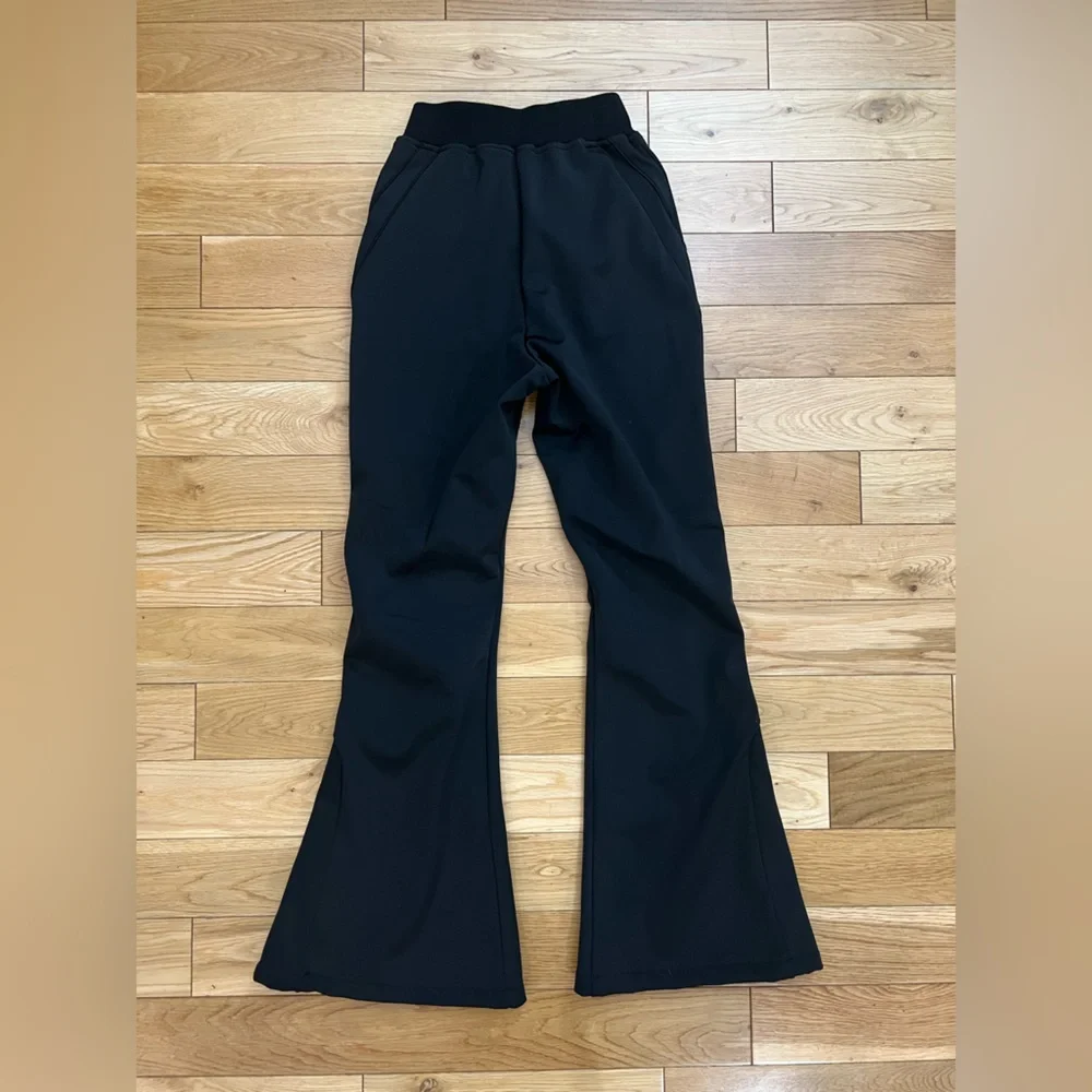 PrettyLittleThing Black Flare Pants - Picture 9 of 10